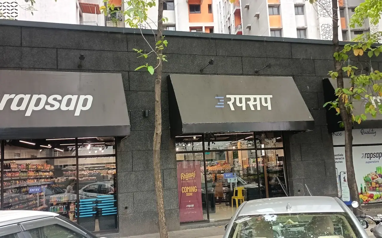 Rapsap storefront at Lodha Downtown, Palava City