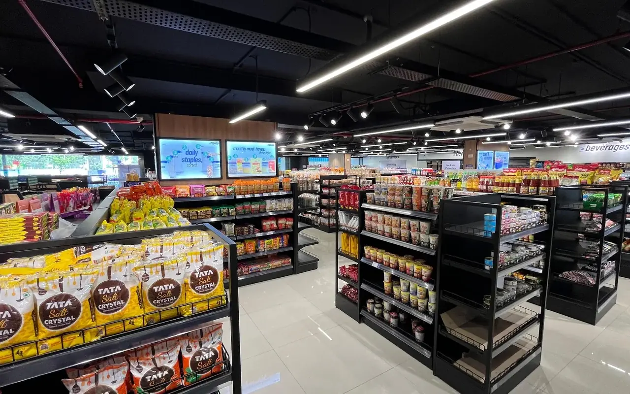 Bright, clearly signed aisles inside a Rapsap supermarket